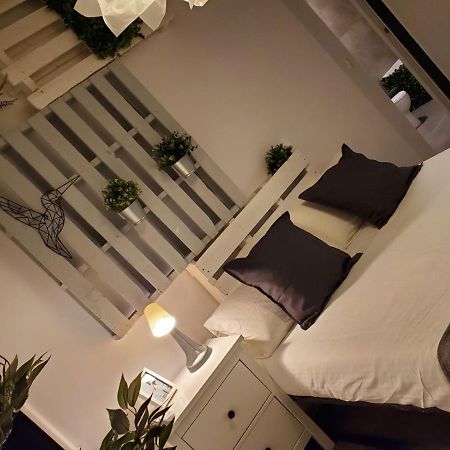 Small And Cozy Rooms - G Valencia Buitenkant foto
