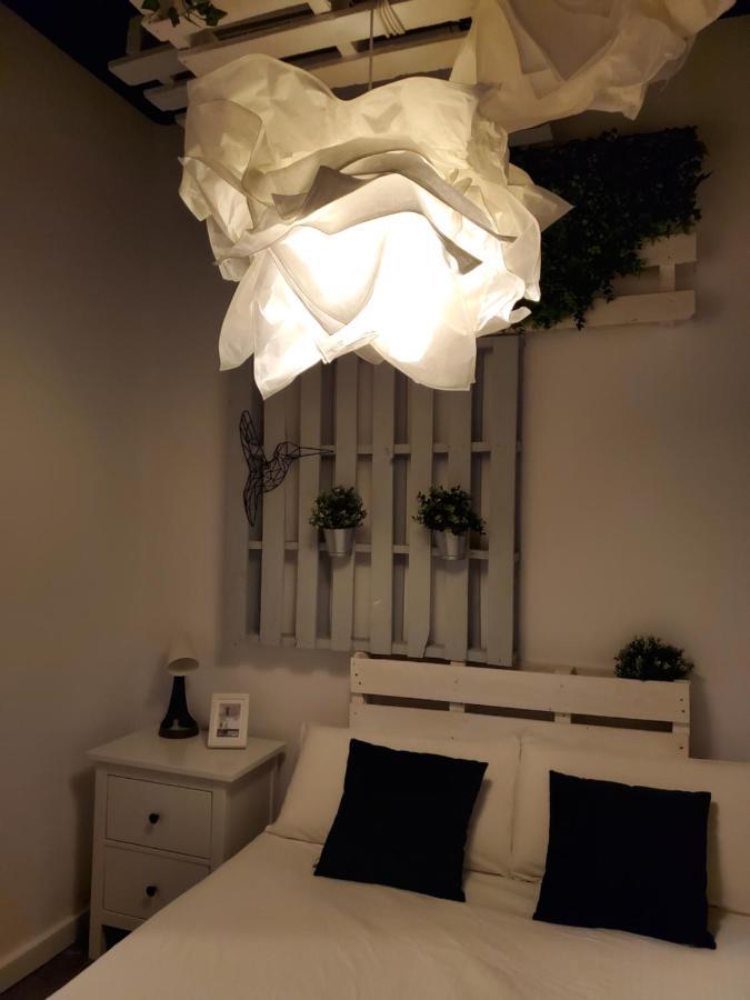 Small And Cozy Rooms - G Valencia Buitenkant foto