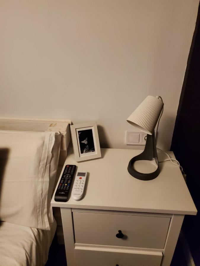 Small And Cozy Rooms - G Valencia Buitenkant foto